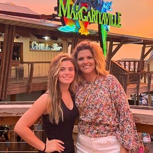 🌷🐚🌸 Meet the Poshers ♥️🌙🌵